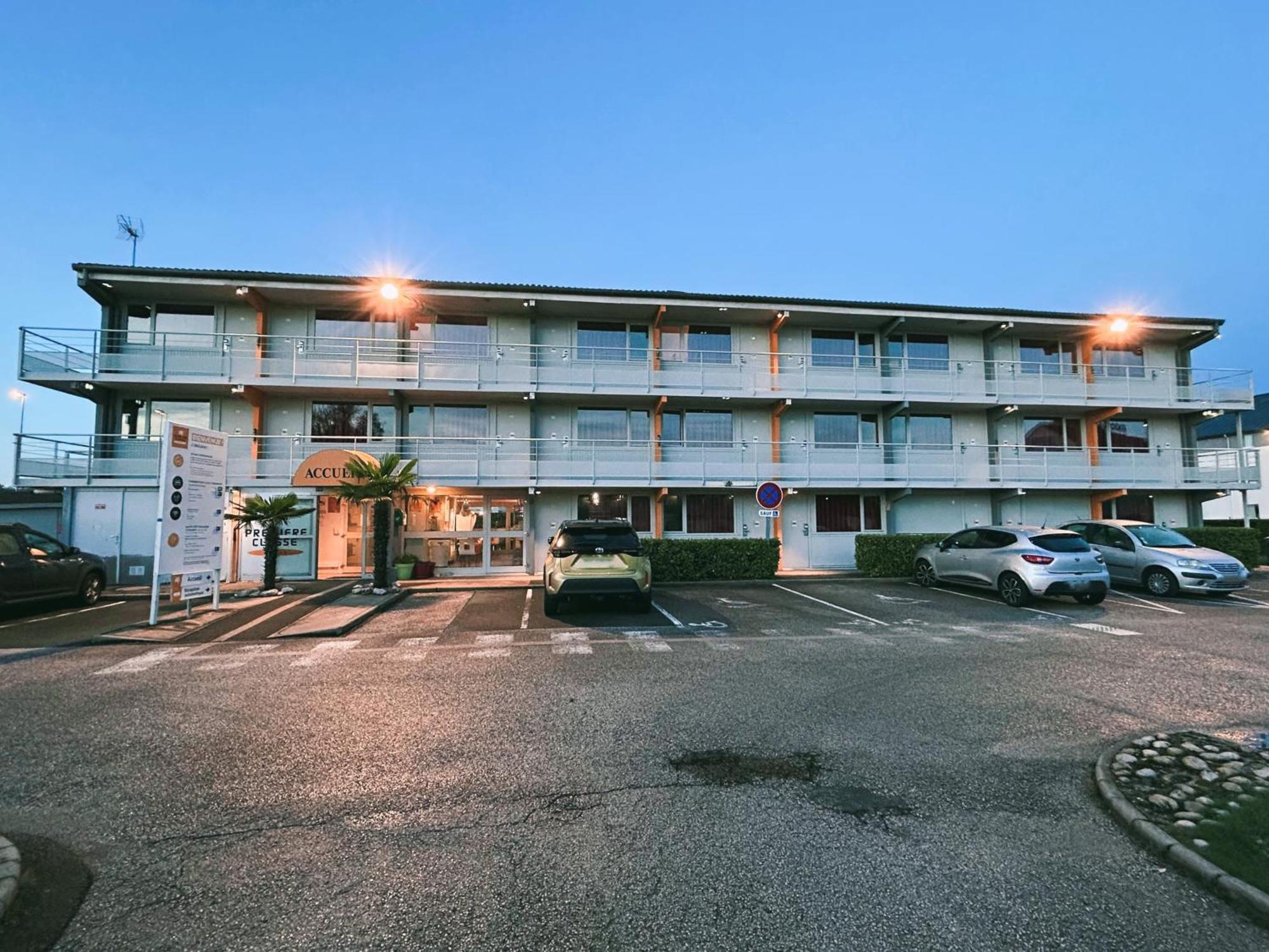 Premiere Classe Macon Sud Chaintré Exterior foto